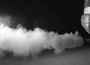 Разделение выхлопных газов на категории в зависимости от цвета и оттенков дыма. Описание причин возникновения вредных выбросов и способов определен...